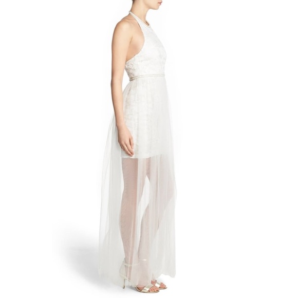 new ✶ Barefoot Bride ✶ Ethereal Pearl Trim Halter Lace Gown ✶ Ivory Size Medium - Picture 2 of 14